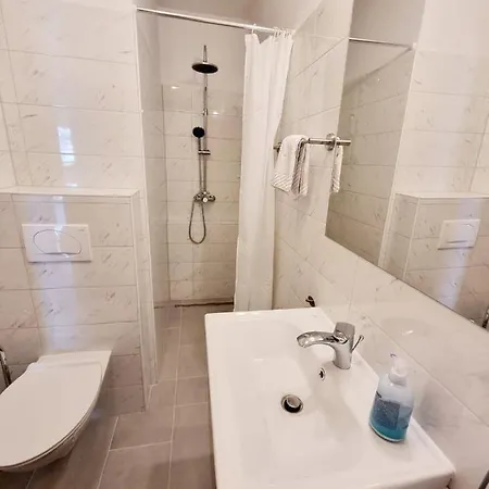 Apartment Villa Baska *