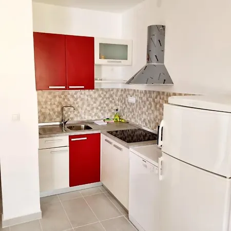 Villa Baska Апартаменты *