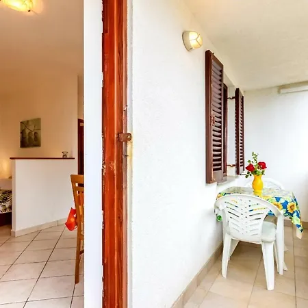 Villa Baska *